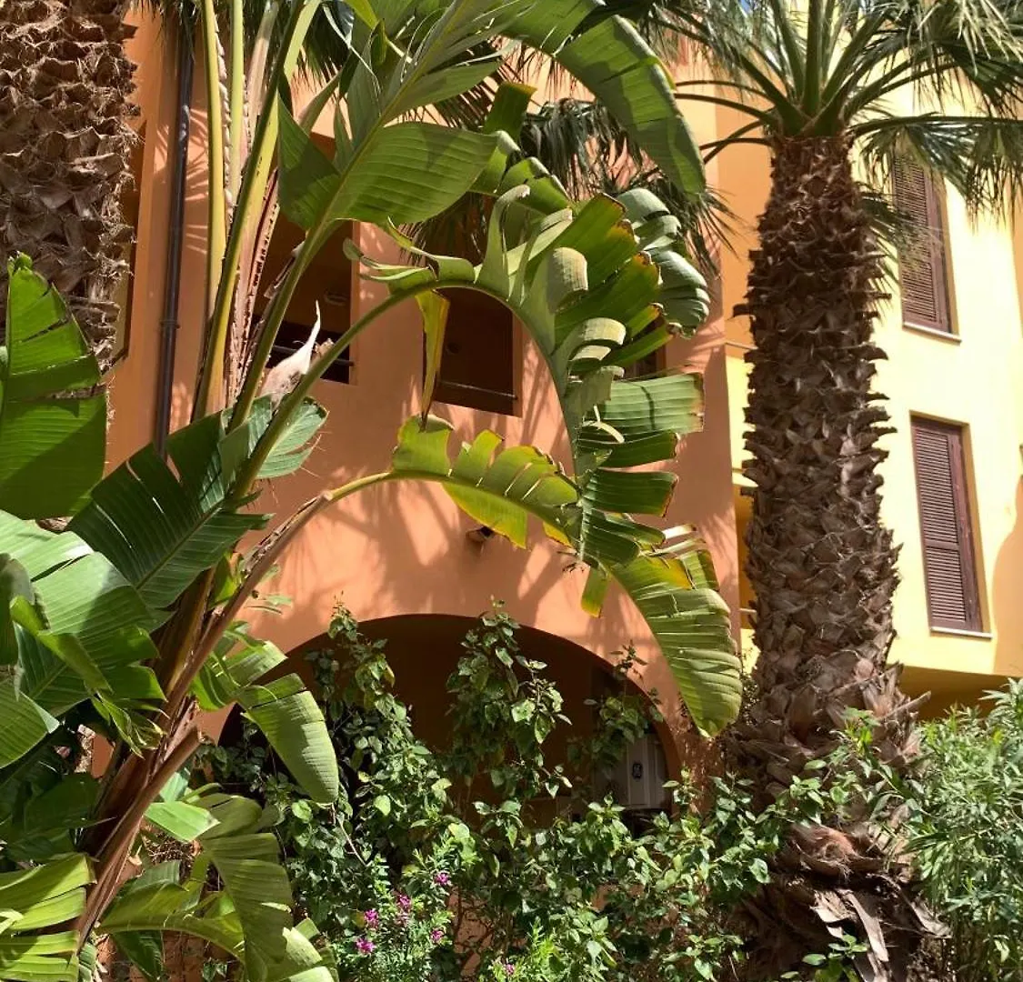 Nest House - Esclusivo Appartamento Marina Di Olbia- Mater Olbia - Beaches - Close To The Airport - Private Parking- Full Comforts - Appartement