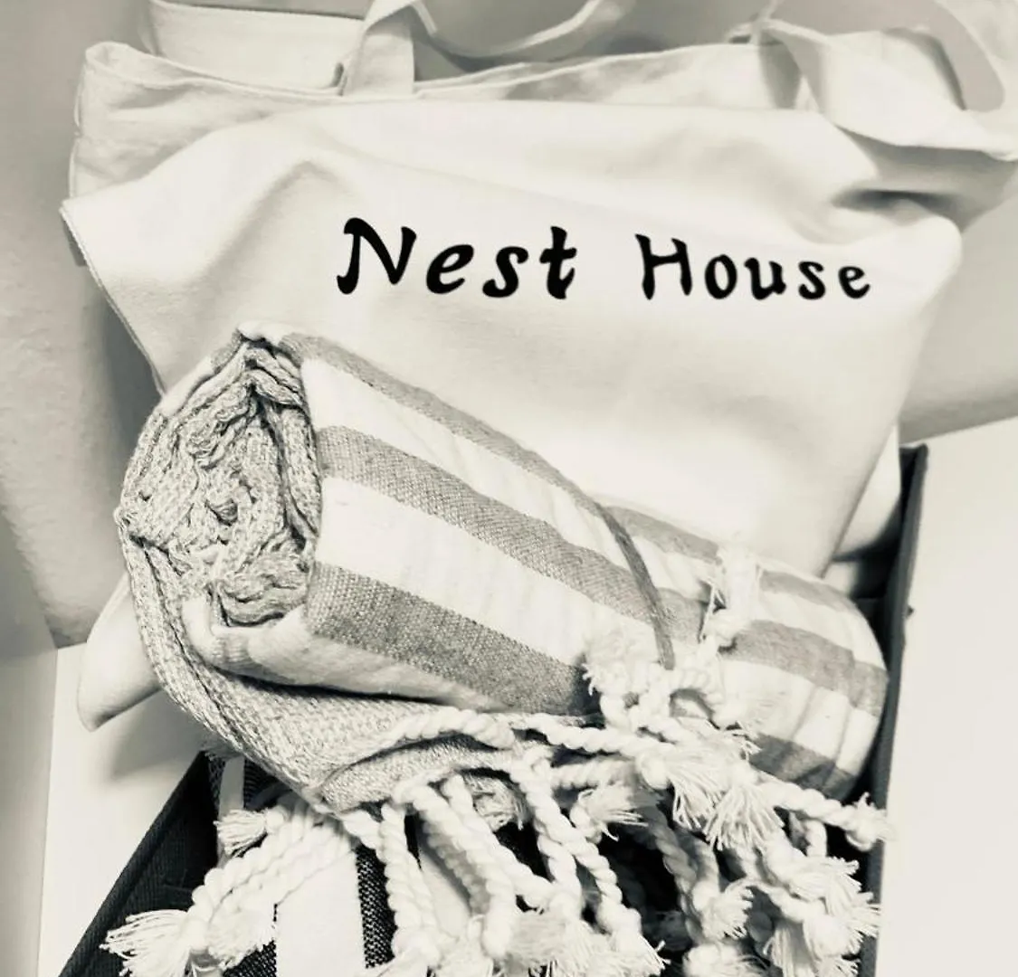 Nest House - Esclusivo Appartamento Marina Di Olbia- Mater Olbia - Beaches - Close To The Airport - Private Parking- Full Comforts -